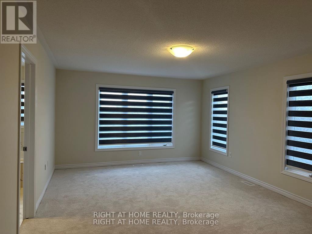 












46 SENAY CIRCLE

,
Clarington (Courtice),




Ontario
L1E0H8

