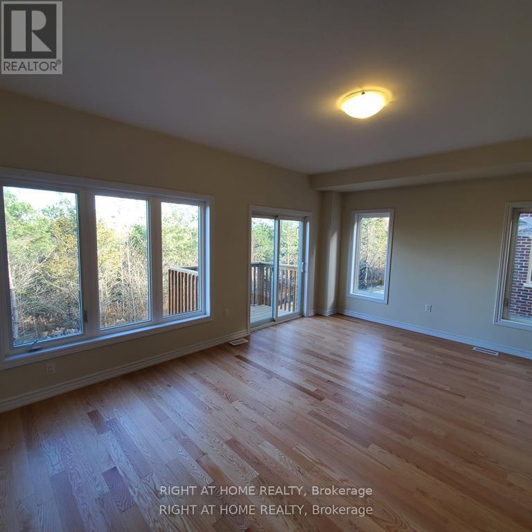 












46 SENAY CIRCLE

,
Clarington (Courtice),




Ontario
L1E0H8

