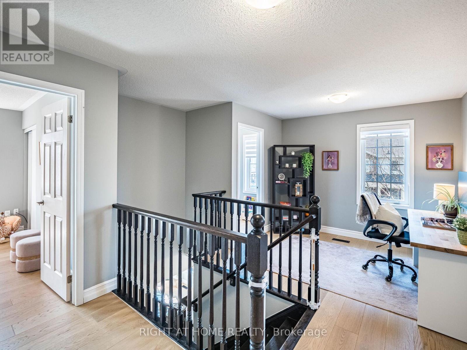 












645 GERVAIS TERRACE

,
Milton (CO Coates),




Ontario
L9T7R7

