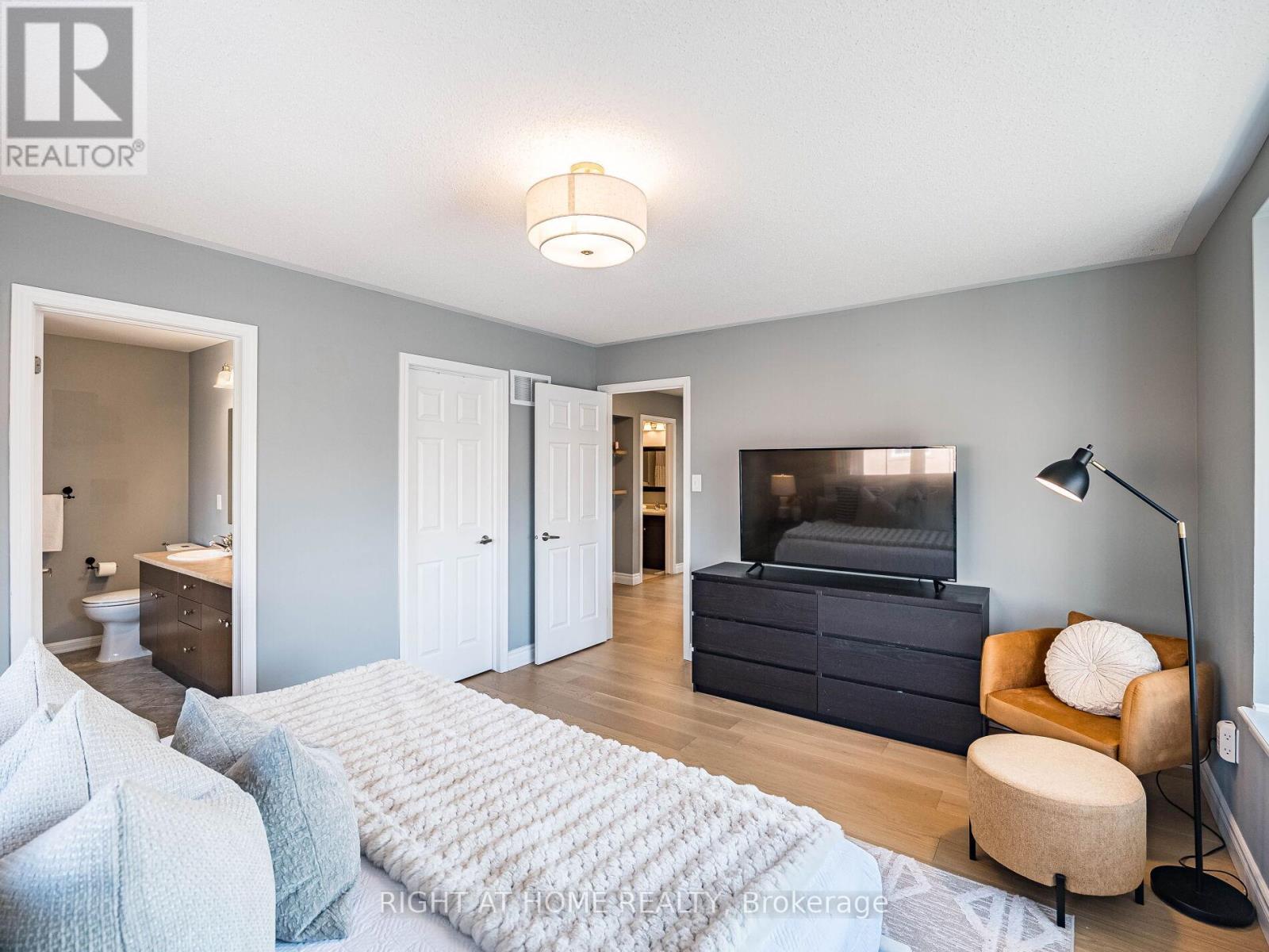 












645 GERVAIS TERRACE

,
Milton (CO Coates),




Ontario
L9T7R7

