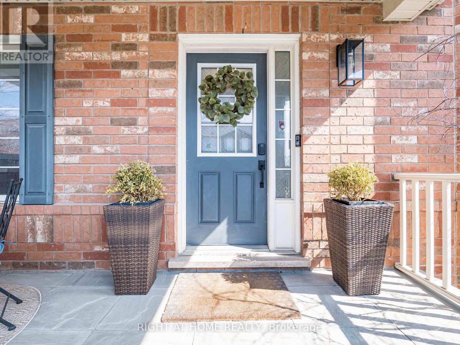 












645 GERVAIS TERRACE

,
Milton (CO Coates),




Ontario
L9T7R7


