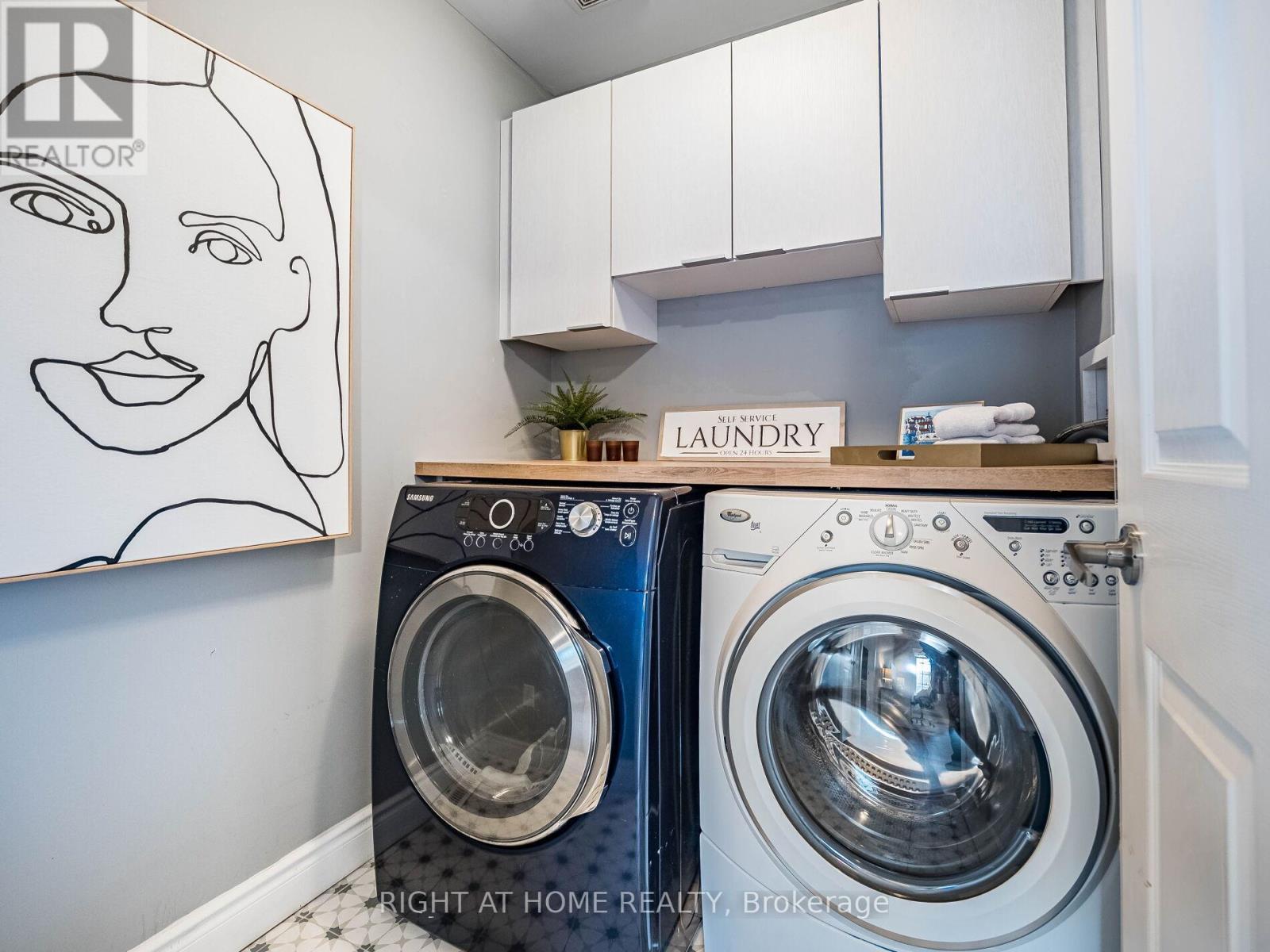 












645 GERVAIS TERRACE

,
Milton (CO Coates),




Ontario
L9T7R7

