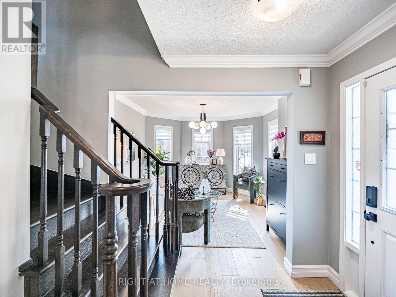 












645 GERVAIS TERRACE

,
Milton (CO Coates),




Ontario
L9T7R7

