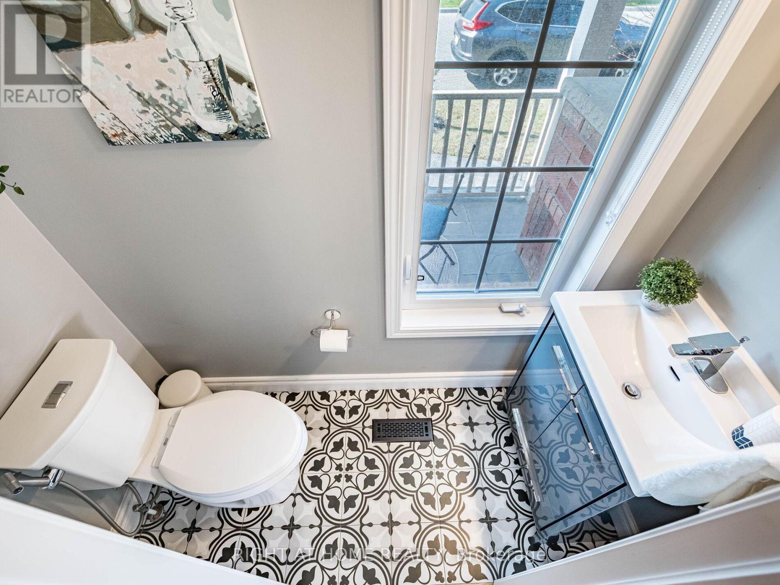 












645 GERVAIS TERRACE

,
Milton (CO Coates),




Ontario
L9T7R7

