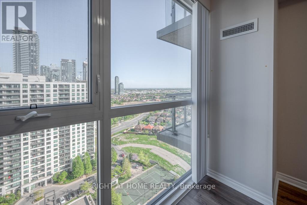 












2310 - 349 RATHBURN ROAD W

,
Mississauga (City Centre),




Ontario
L5B0G9

