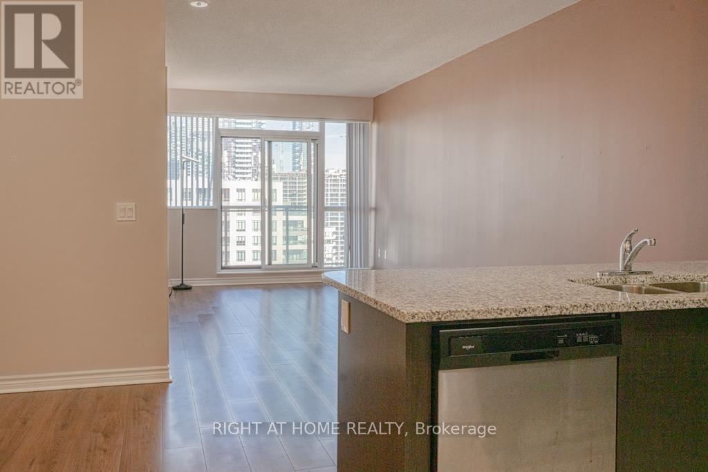 












2310 - 349 RATHBURN ROAD W

,
Mississauga (City Centre),




Ontario
L5B0G9

