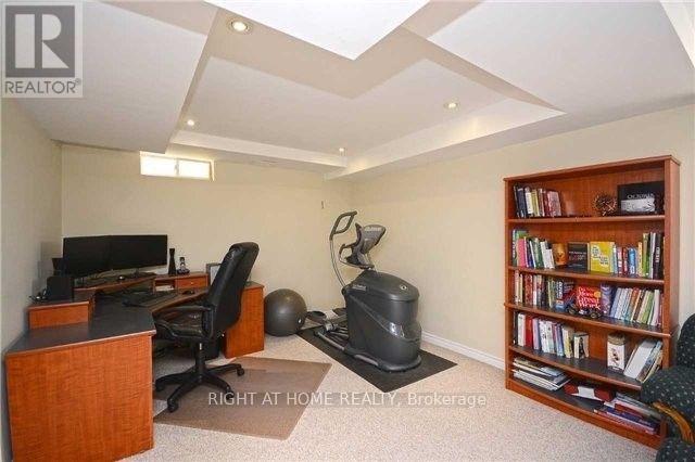 












2546 DASHWOOD DRIVE

,
Oakville (WT West Oak Trails),




Ontario
L6M4C2

