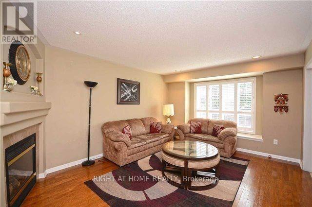 












2546 DASHWOOD DRIVE

,
Oakville (WT West Oak Trails),




Ontario
L6M4C2

