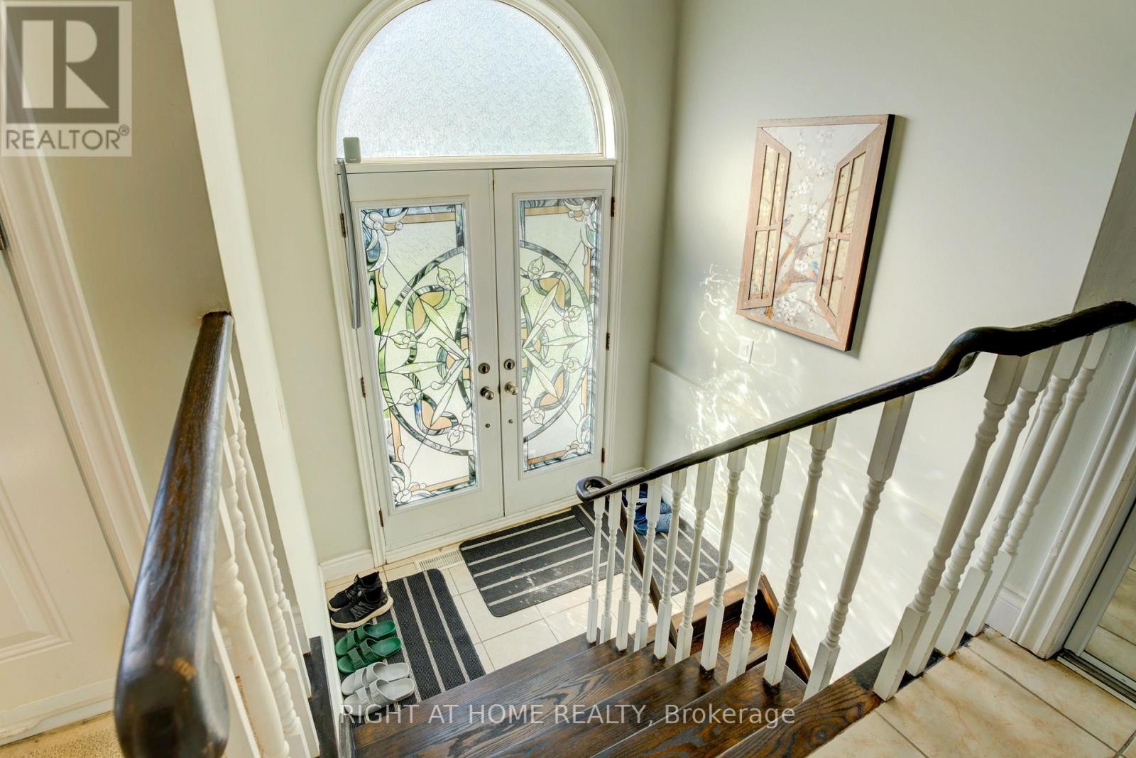 












208 MEADOWS BOULEVARD

,
Mississauga (Rathwood),




Ontario
L4Z1J9

