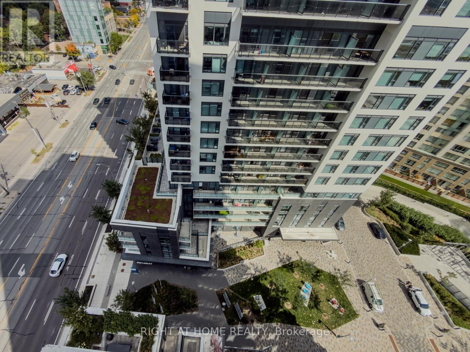 












1404 - 30 SAMUEL WOOD WAY

,
Toronto (Islington-City Centre West),




Ontario
M9B0C9

