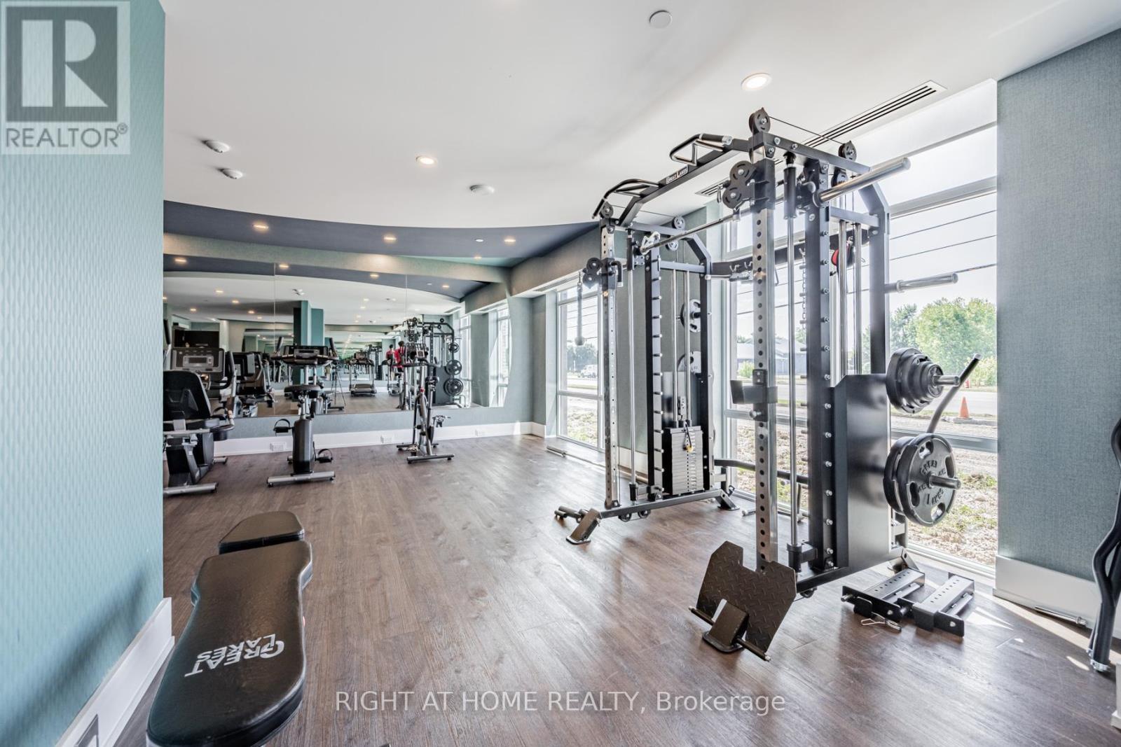 












105 - 450 DUNDAS STREET E

,
Hamilton (Waterdown),




Ontario
L8B1Z2

