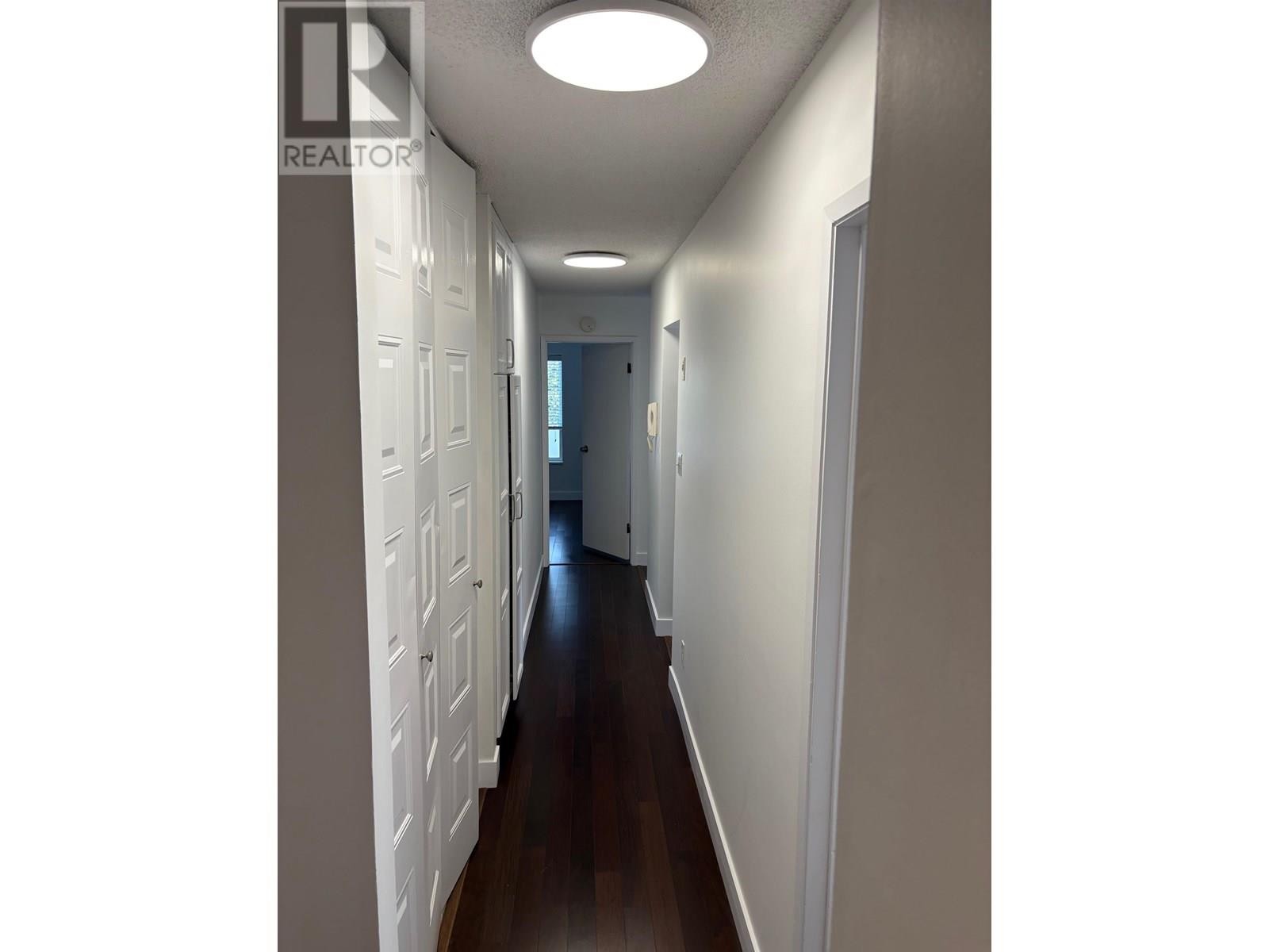 












222 210 W 2ND STREET

,
North Vancouver,




British Columbia
V7M1C6

