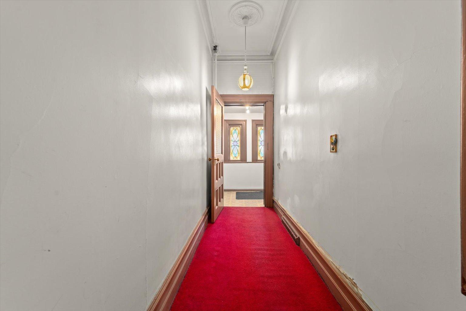 












1309 King Street West

,
Toronto ,




ON
M6K 1G9

