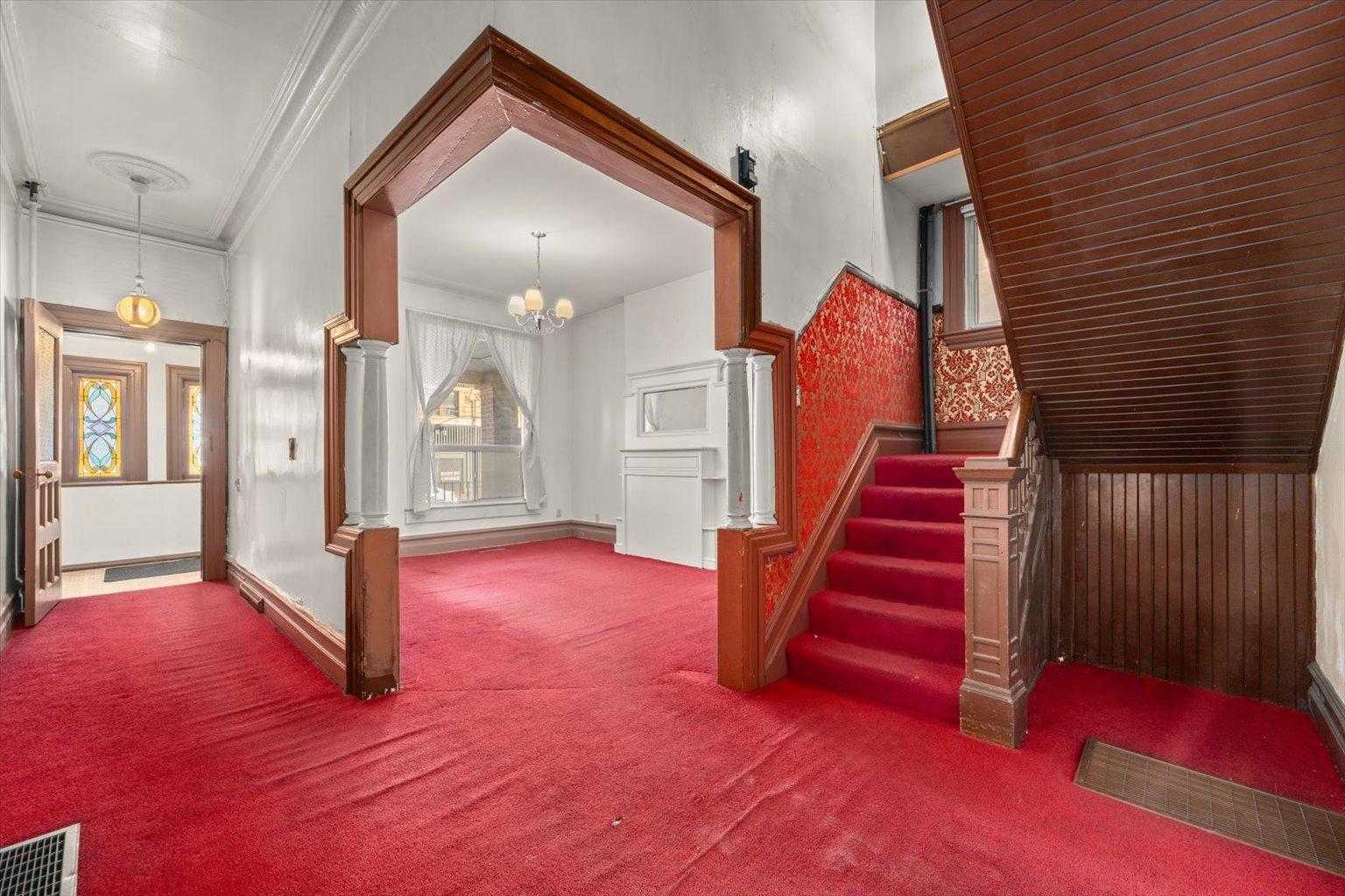 












1309 King Street West

,
Toronto ,




ON
M6K 1G9

