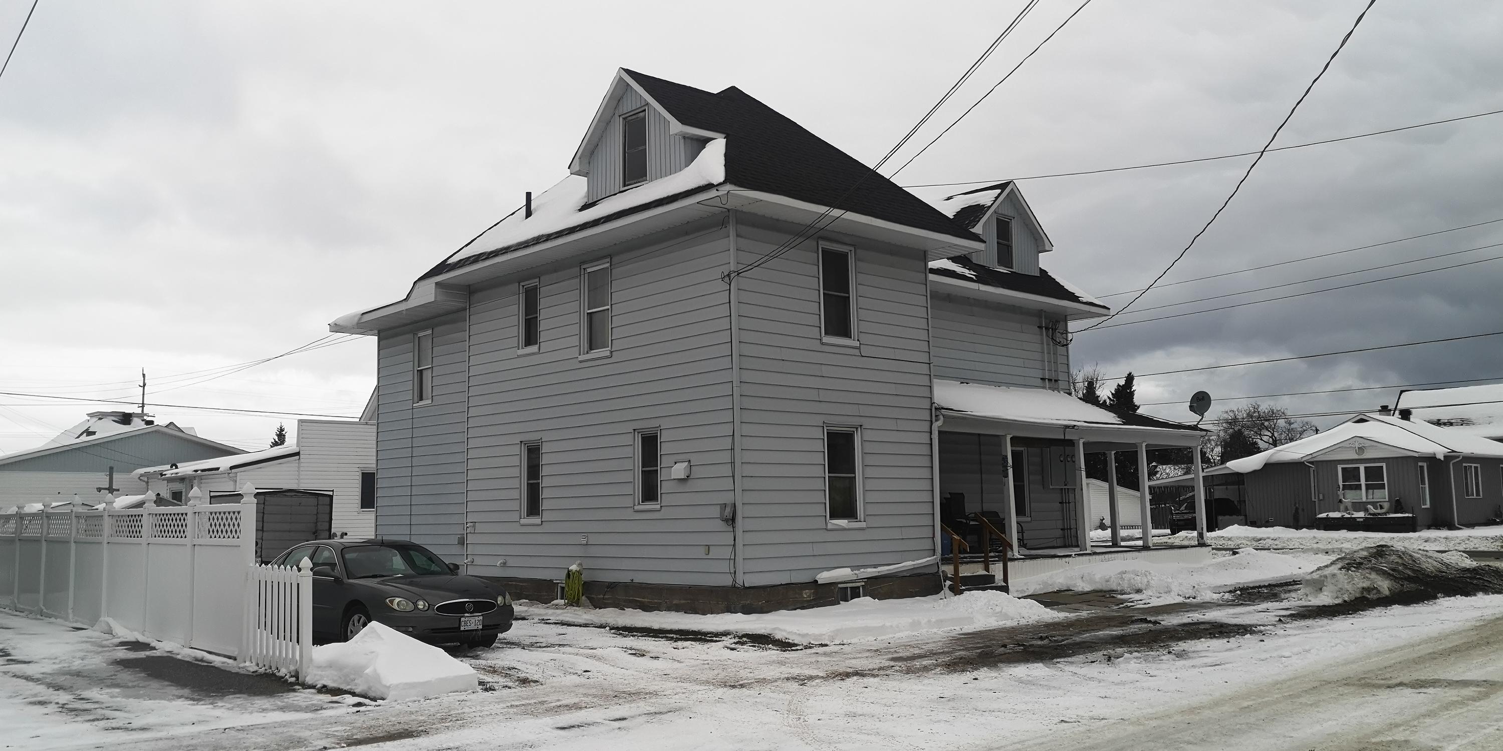 122 JOHN STREET, STURGEON FALLS, ON P2B1Z2