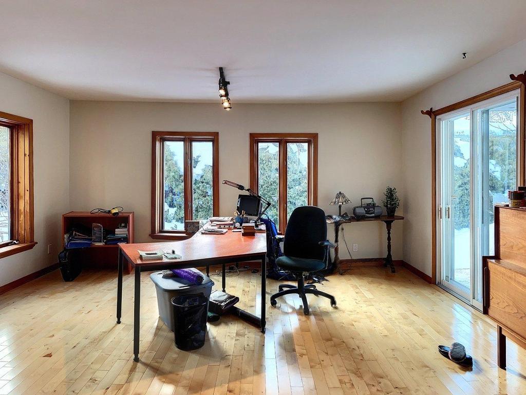 









9900


Boul. des Mille-Îles

,
Laval (Saint-François),




QC
H0A1G0


