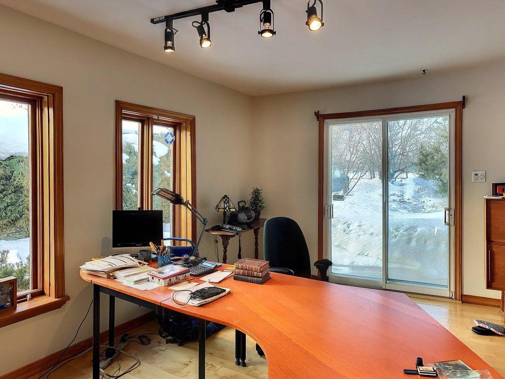 









9900


Boul. des Mille-Îles

,
Laval (Saint-François),




QC
H0A1G0

