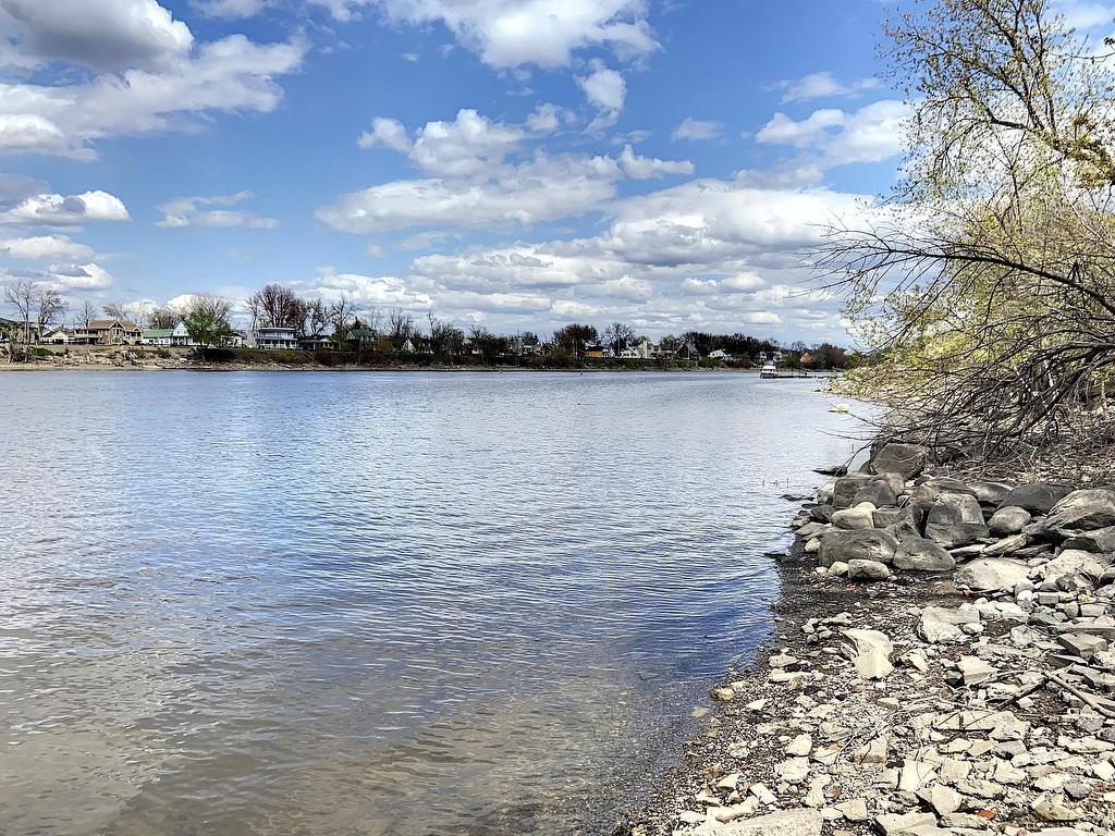 









9900


Boul. des Mille-Îles

,
Laval (Saint-François),




QC
H0A1G0

