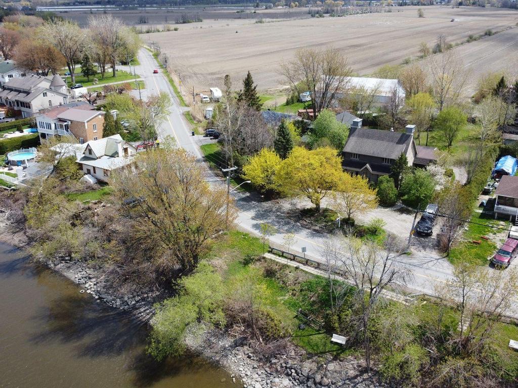 









9900


Boul. des Mille-Îles

,
Laval (Saint-François),




QC
H0A1G0

