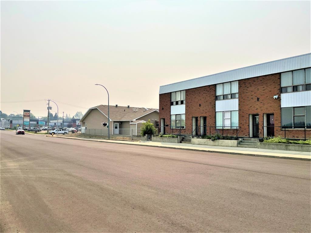 









4612


50

Street, Bay 3,
Ponoka,




AB
T4J 1S7

