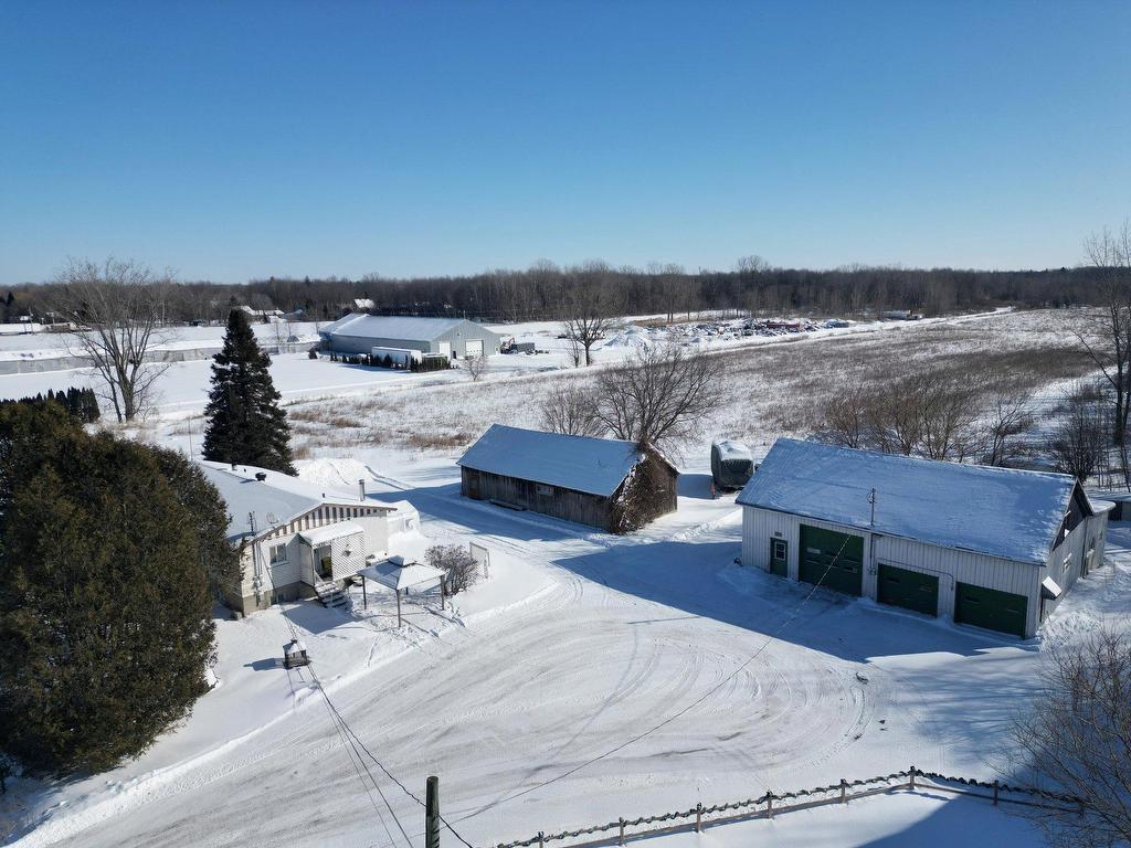 









419


Rue Venne

,
Blainville,







QC
J7E4H5


