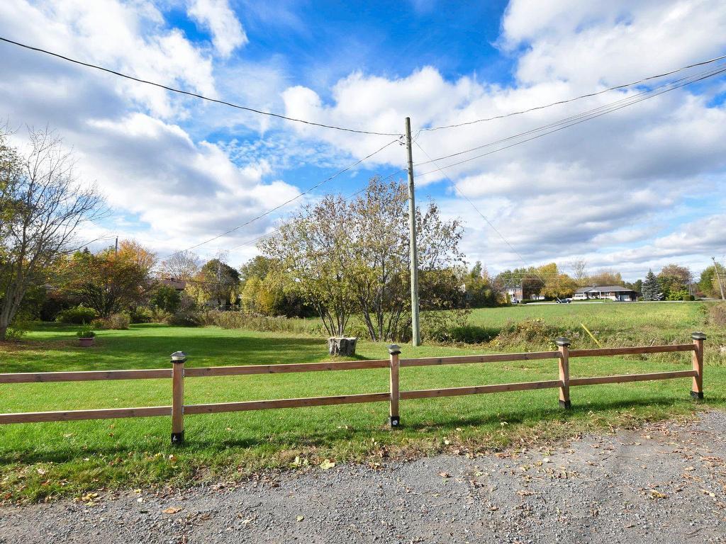 









419


Rue Venne

,
Blainville,







QC
J7E4H5

