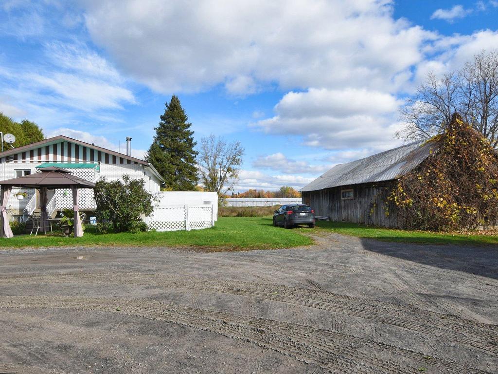 









419


Rue Venne

,
Blainville,







QC
J7E4H5

