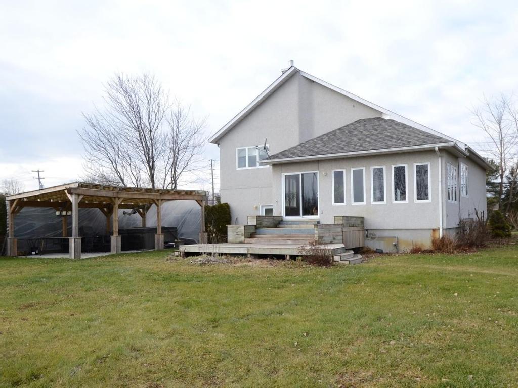 









425


Ch. de la Côte-St-Louis E.

,
Blainville,







QC
J7E4H5

