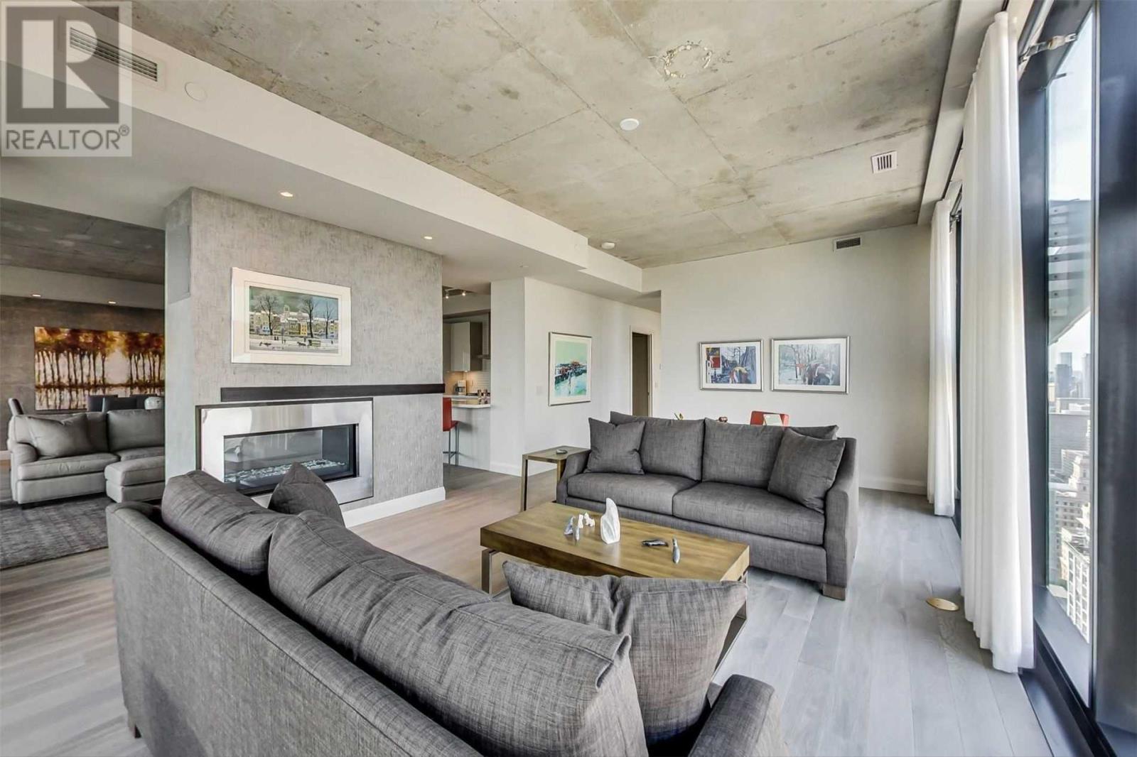 












#4602 -224 KING ST W

,
Toronto,




Ontario
M5V1H8

