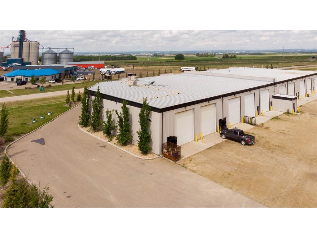 









26103


40 Highway 12

,
Rural Lacombe County,




AB
T4L 0H6

