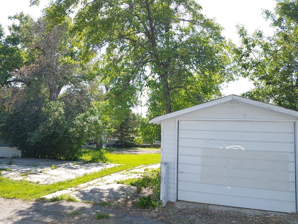 









1243


6

Avenue North,
Lethbridge,







AB
T1H 0S7


