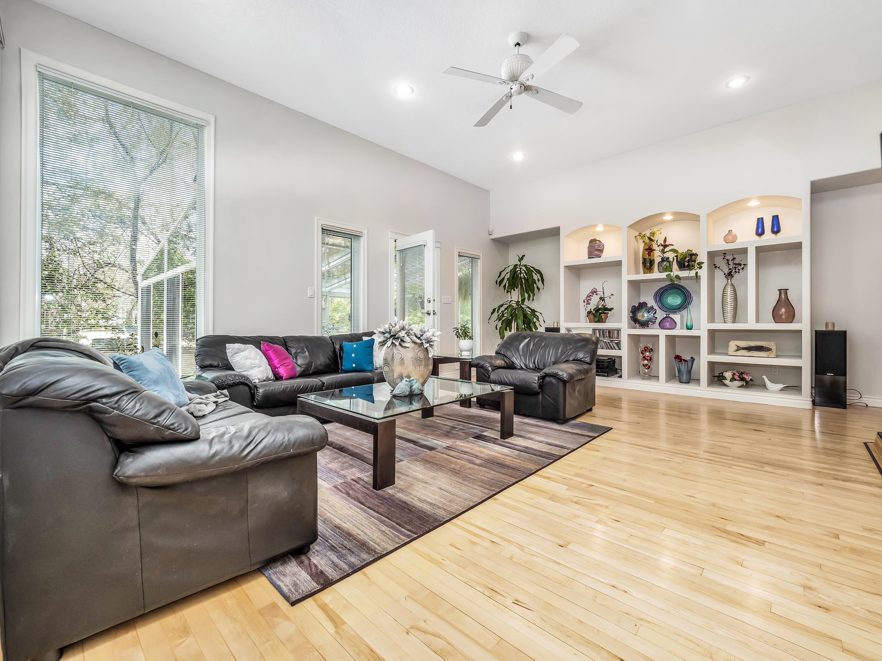 









212


DIEPPE

BLVD South, 15/3698HS/6,
LETHBRIDGE,




AB
T1J 3X1

