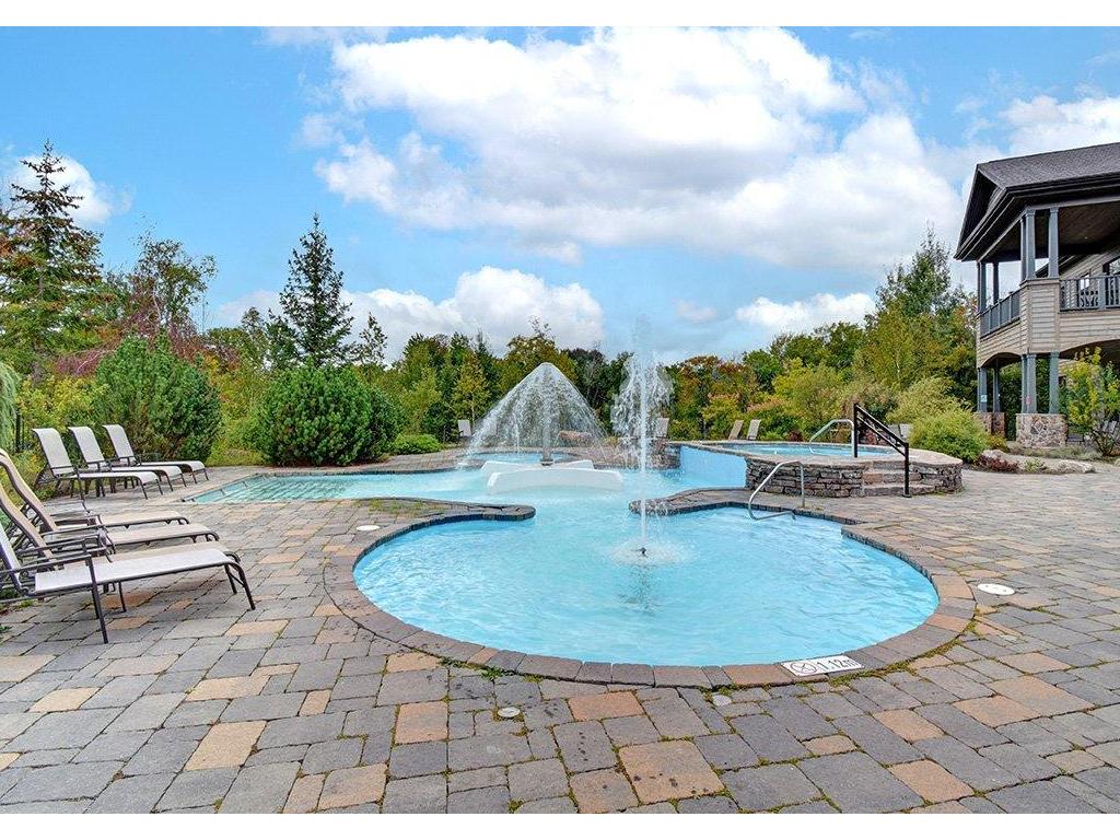 









205


Rue du Mont-Plaisant

, 10,
Mont-Tremblant,




QC
J8E1L2

