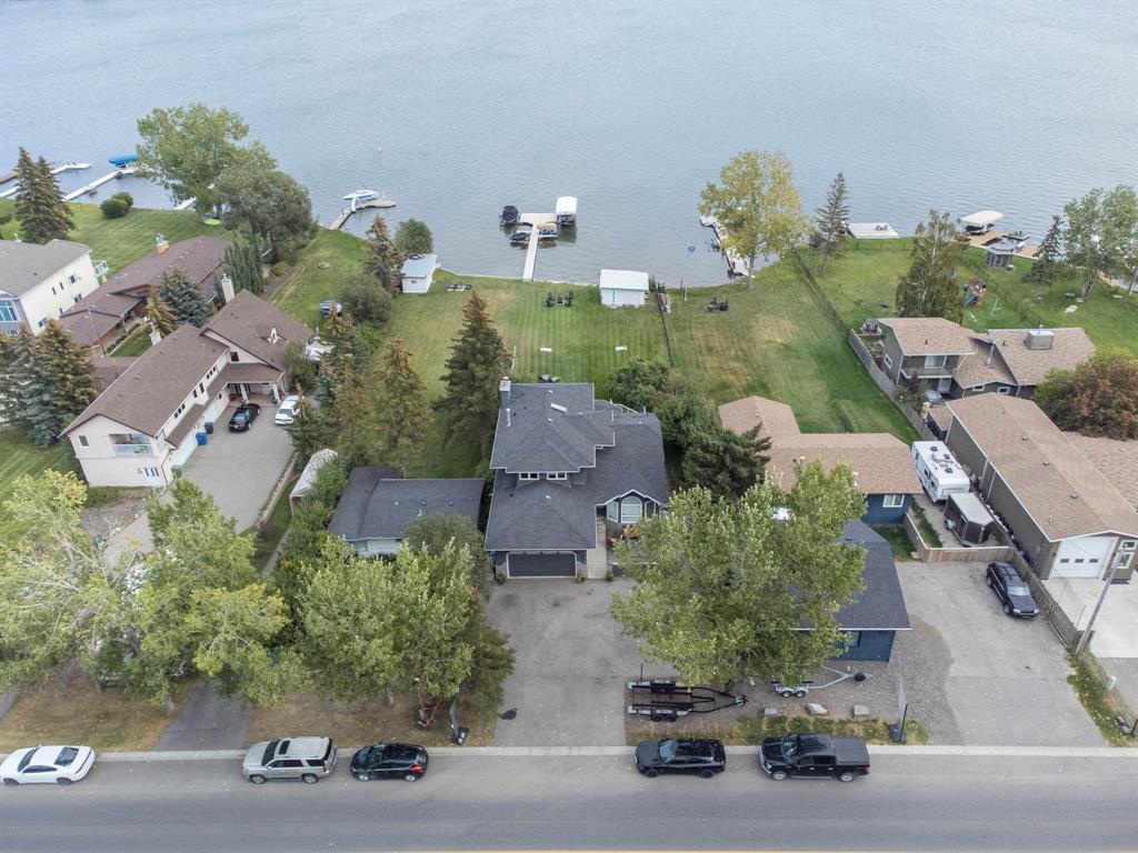 









416


West Chestermere

Drive,
Chestermere,




AB
T1X 1B3

