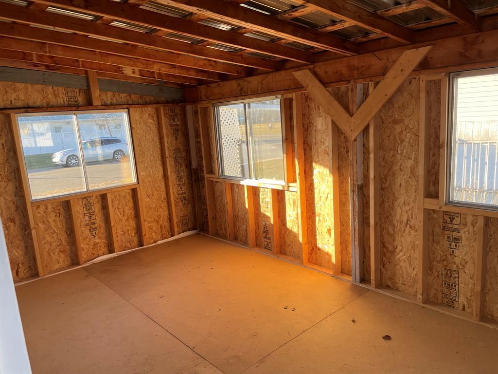 









20


Av des Compagnon

,
St. Isidore,




AB
T0H 3B0

