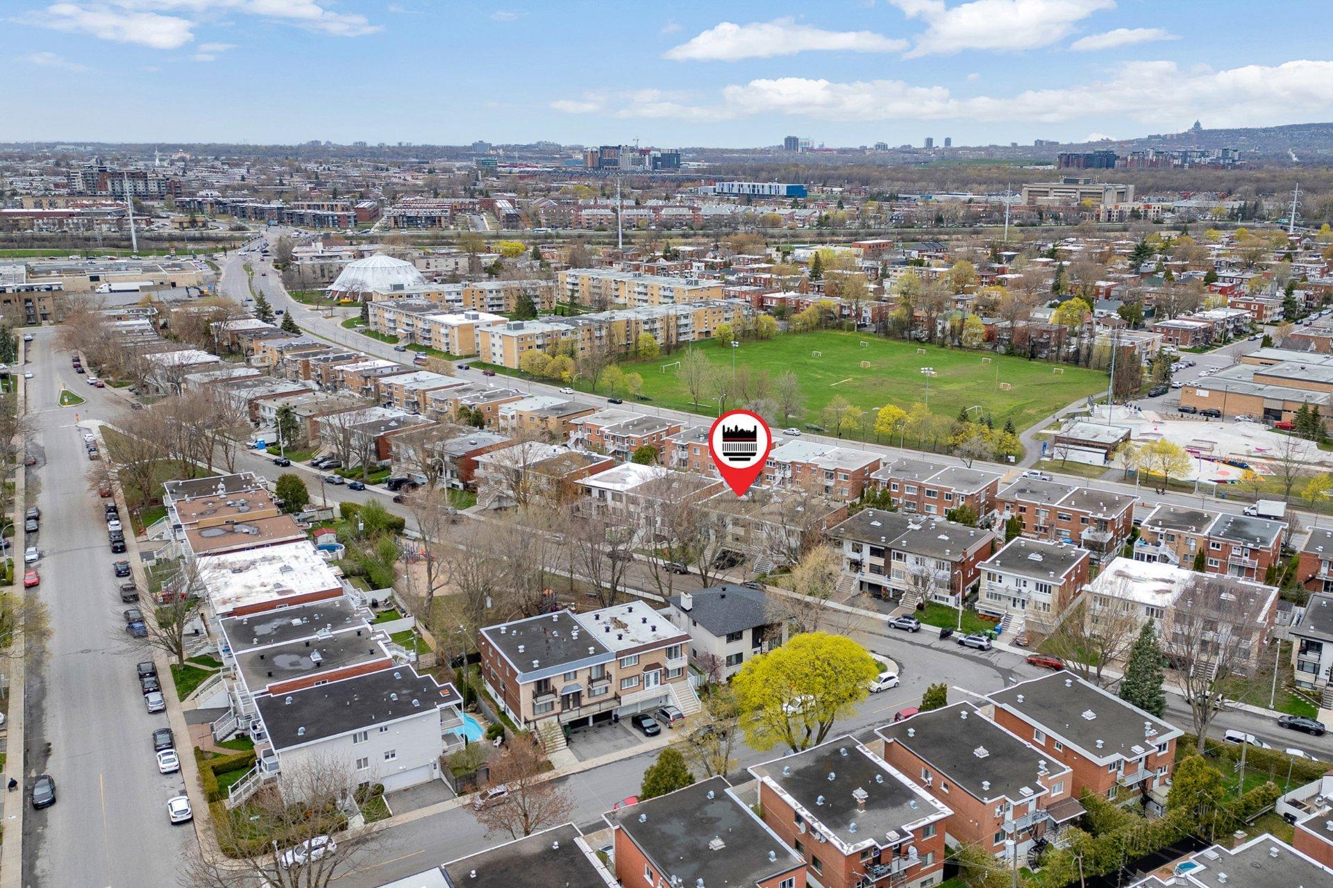 









583

 - 587


11e Avenue

,
Montréal (LaSalle),




QC
H8P2R4

