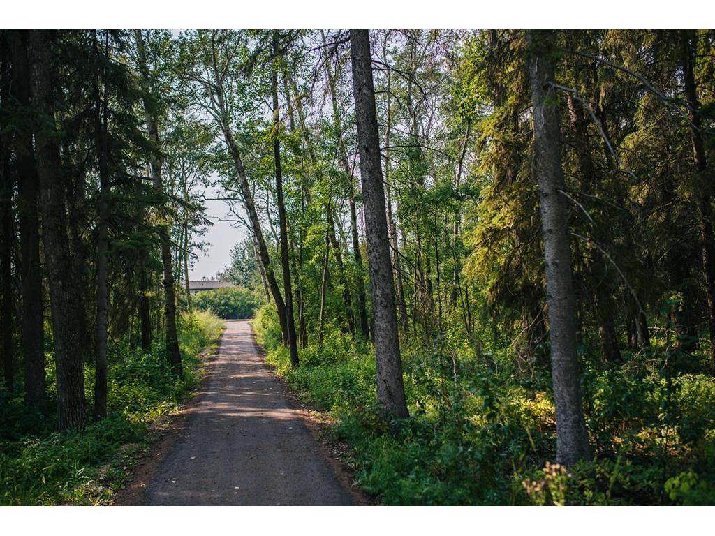 









28124


Township Road 412

, 5,
Rural Lacombe County,







AB
T4L 2N3

