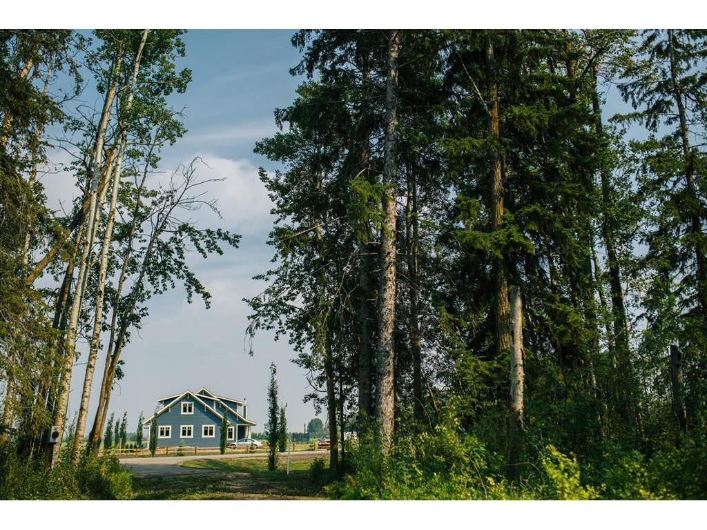 









28124


Township Road 412

, 33,
Rural Lacombe County,







AB
T4L 2N3

