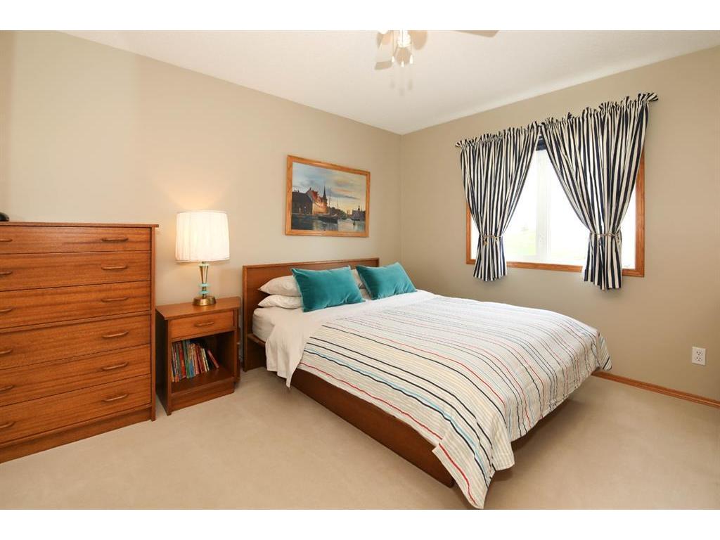 









38115A


Range Road 251

,
Rural Lacombe County,




AB
T4L 2N2

