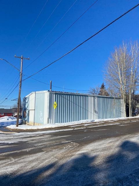 









4808


49

Avenue,
Rocky Mountain House,




AB
T4T 1E1

