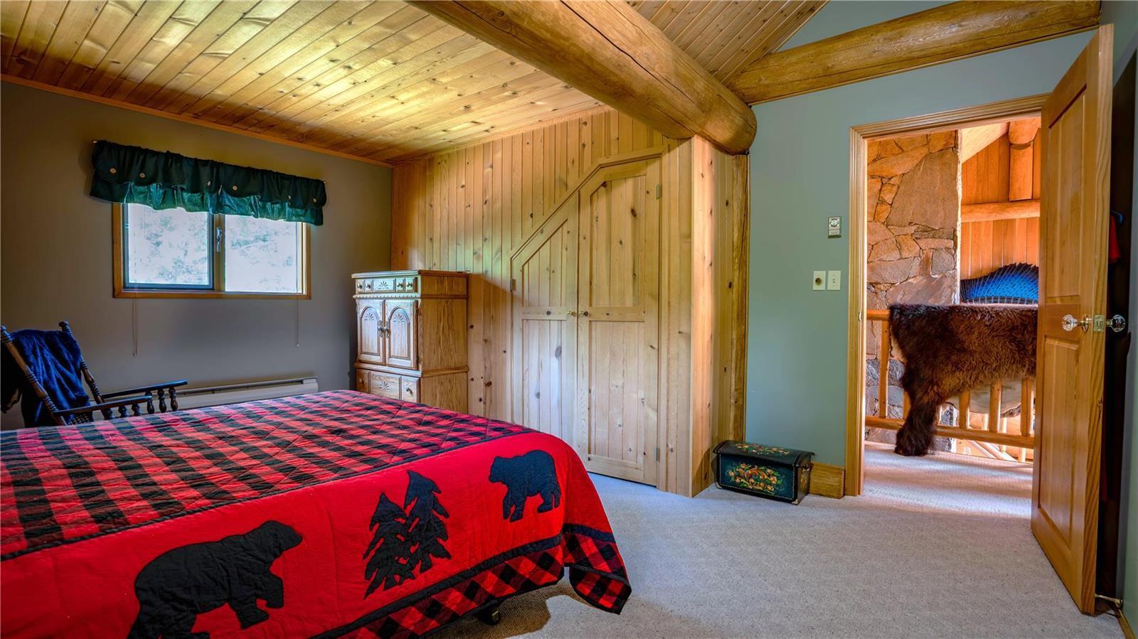 












2215 6 Highway,

,
Lumby,




British Columbia
V0E2G1

