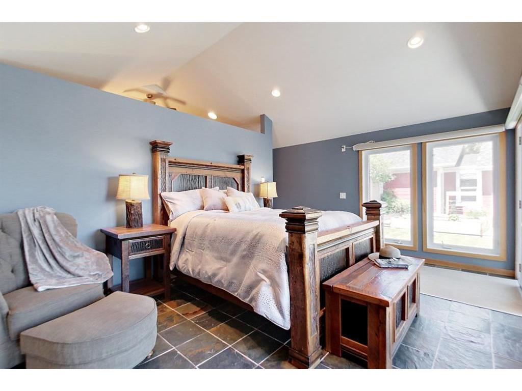 









53


Grand

Avenue,
Norglenwold,




AB
T4S 1S5

