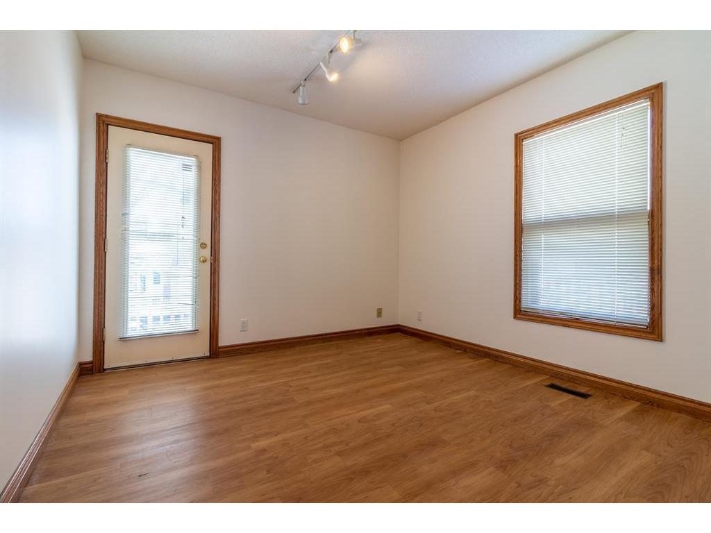 









1304


6

Avenue South,
Lethbridge,




AB
T1J 1A6

