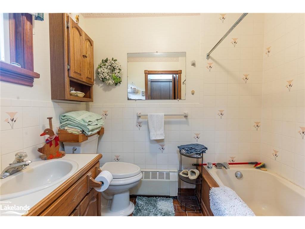 









14


Seneca

Crescent,
Tiny,




ON
L9M 0C9

