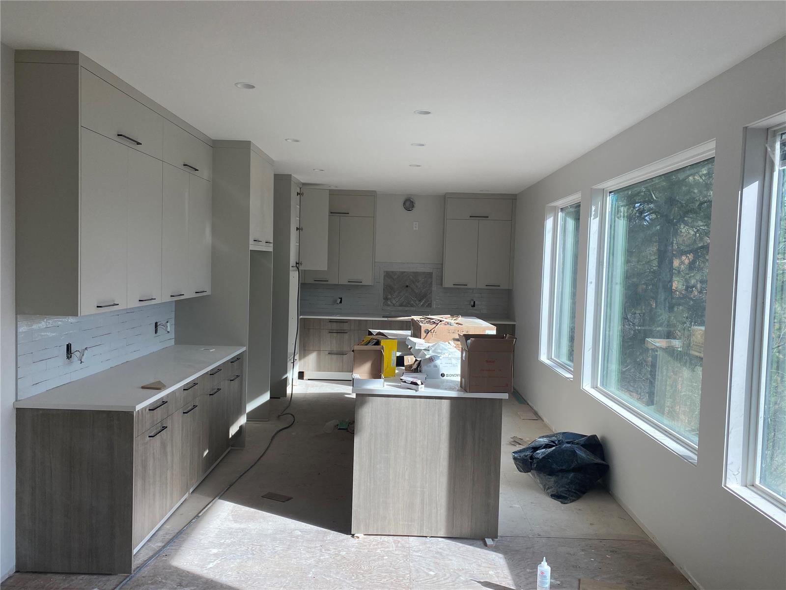 












2021 Spyglass Way,

,
West Kelowna,




British Columbia
V1Z4B7

