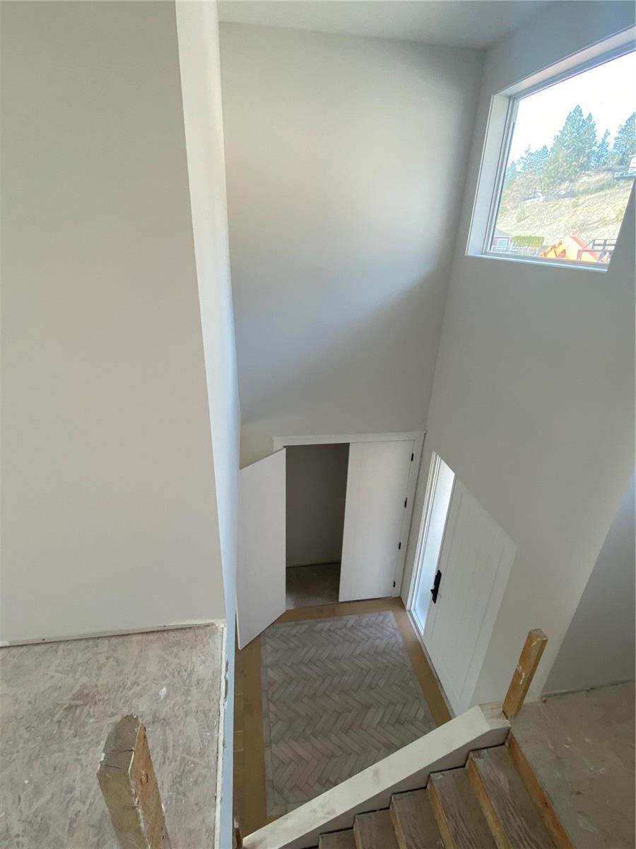 












2021 Spyglass Way,

,
West Kelowna,




British Columbia
V1Z4B7


