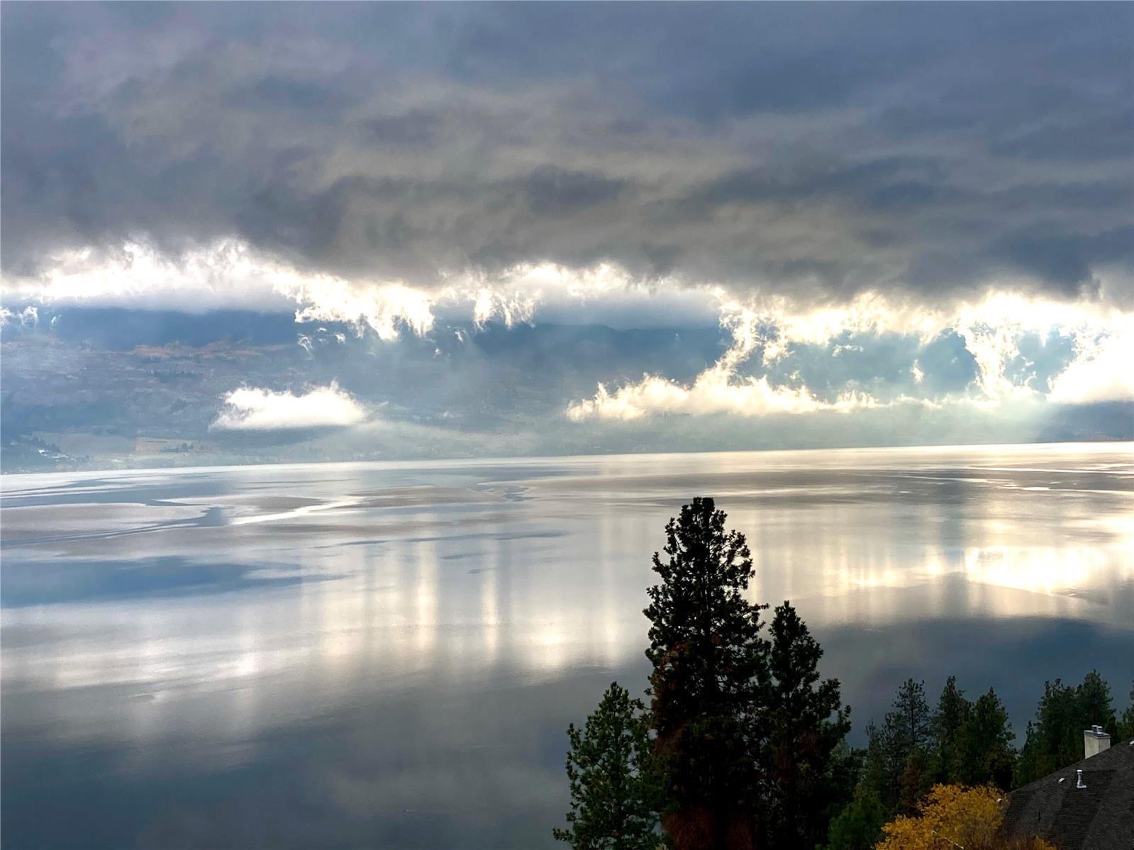 












#3 3121 Thacker Drive,

,
West Kelowna,




British Columbia
V1Z1X6


