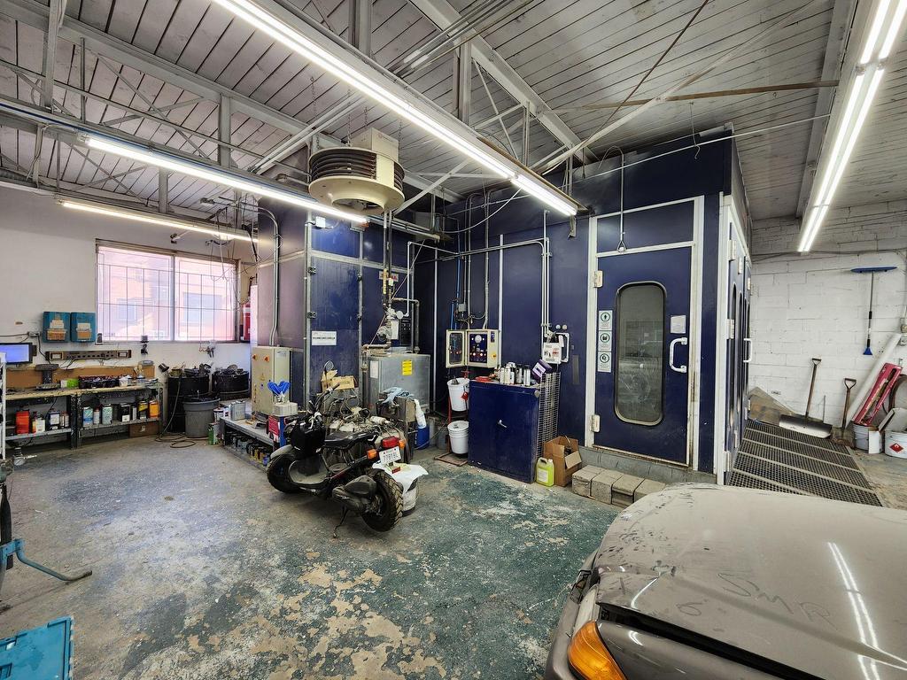









330

 - 336


Rue de Port-Royal O.

,
Montréal (Ahuntsic-Cartierville),




QC
H3L2B8

