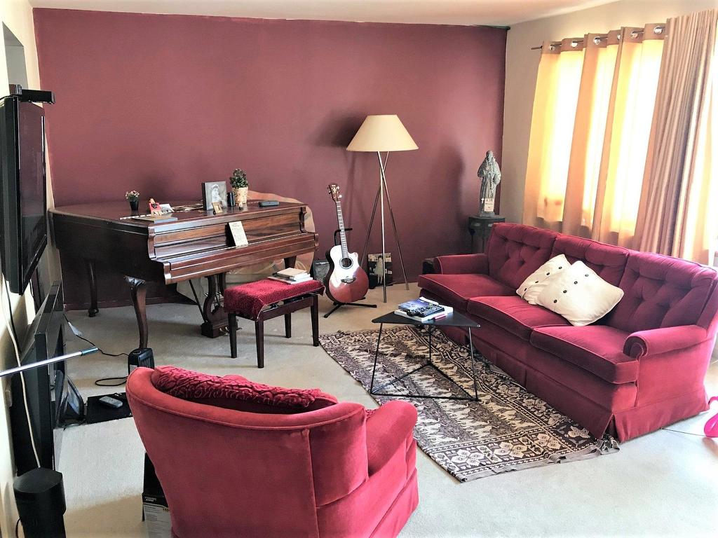 









7Z


Rue Principale O.

,
Sainte-Agathe-des-Monts,




QC
J8C1A4

