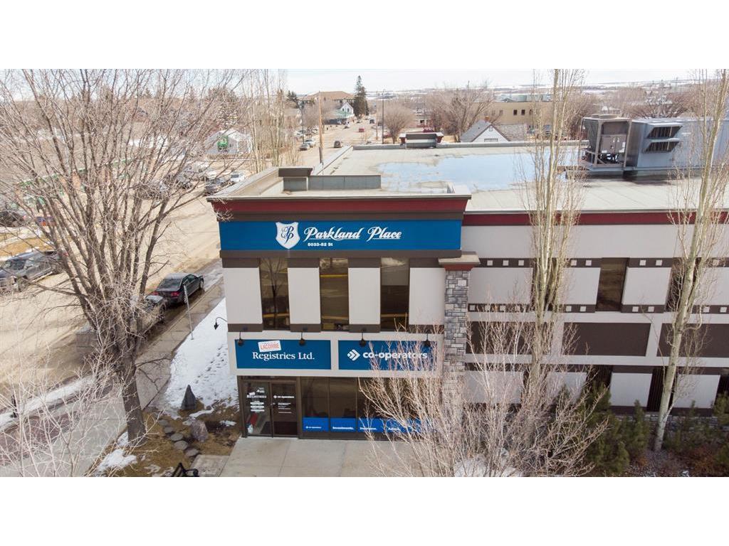 









5033


52

Street,
Lacombe,




AB
T4L 2A6

